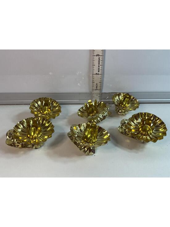Other - 6 Vintage Gold Metal Clip On Candle Holders